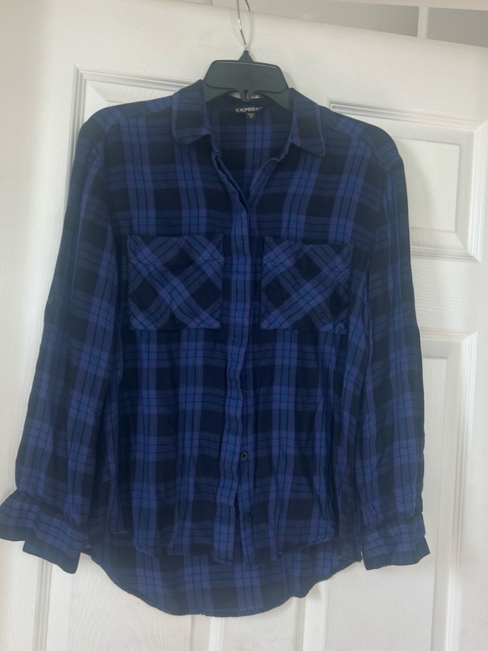 Express Women’s Blue Plaid Button-Up Shirt